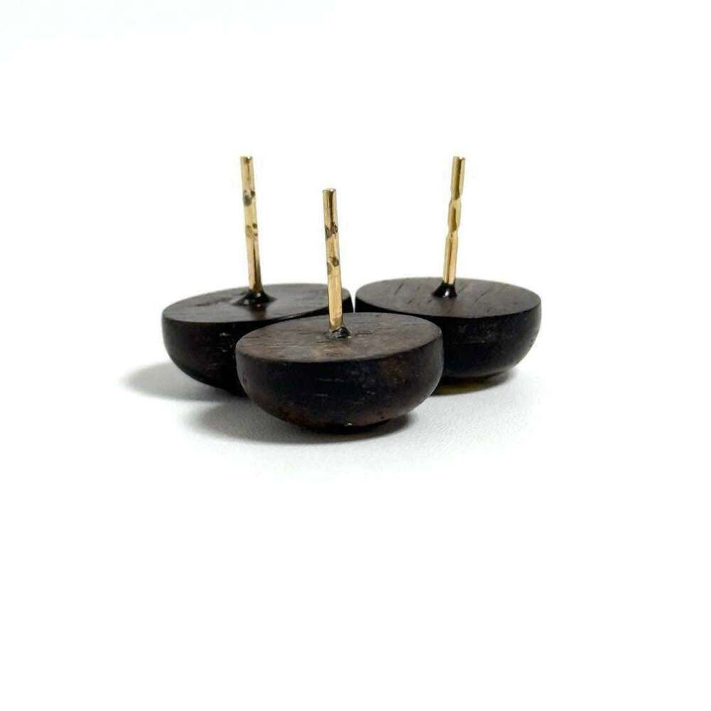 LOUIS VUITTON Earrings - Picture 4 of 10